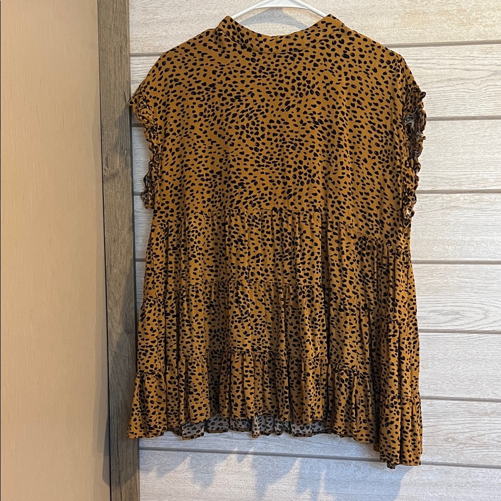 Leopard Print Ruffle Sleeve Top